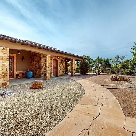 Windy Acres Retreat Holiday home Santa Fe